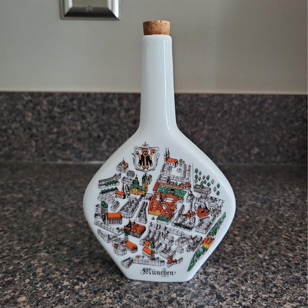 Vintage Anton Riemerschmid München Germany Escorial Grün Ceramic Decanter Cork